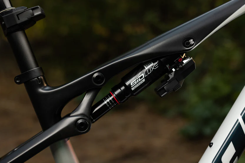 Giant anthem advanced sl se 3